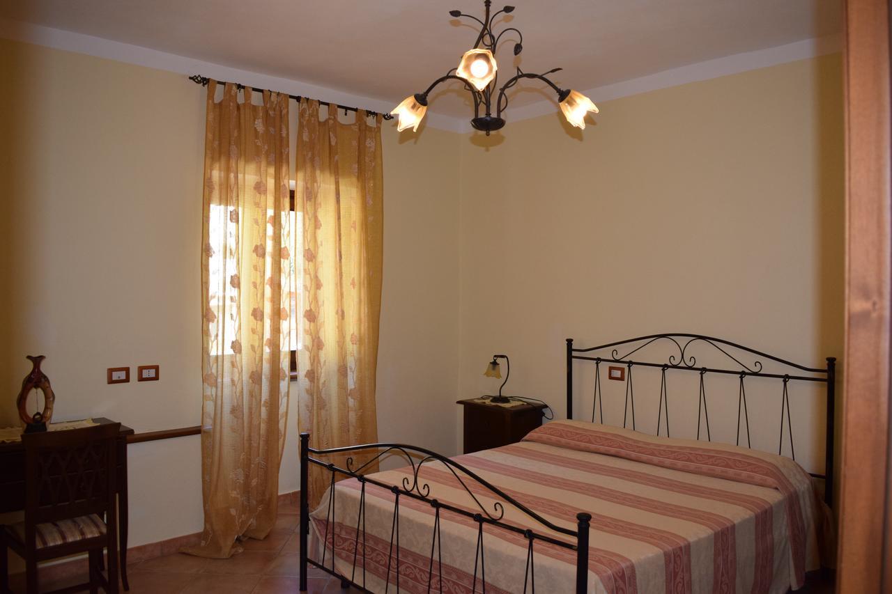 Country House B&B Antica Dimora Del Sole Camerota Extérieur photo